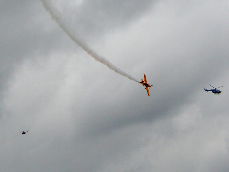 Soaring through the Skies: The Spectacular Red Bull Air Race of 2008 in London