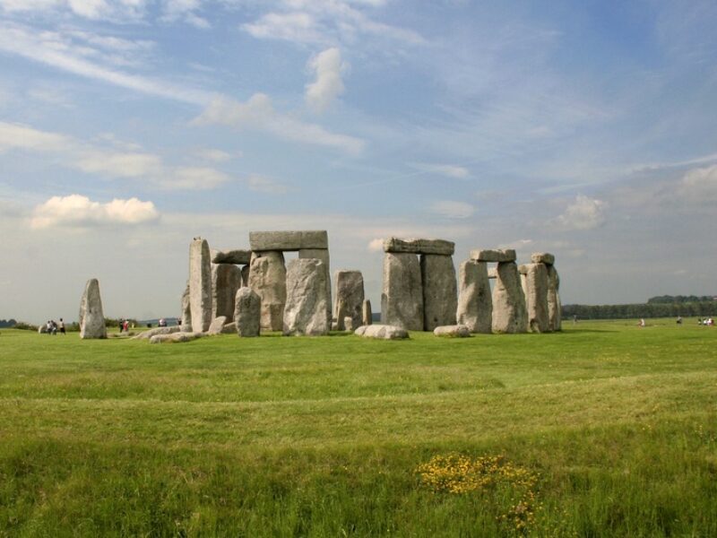 The Enigma of Stonehenge: Unveiling Ancient Wonders