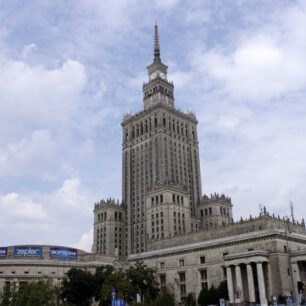 Stalin’s Wedding Cake: Warsaw’s Most Controversial Landmark