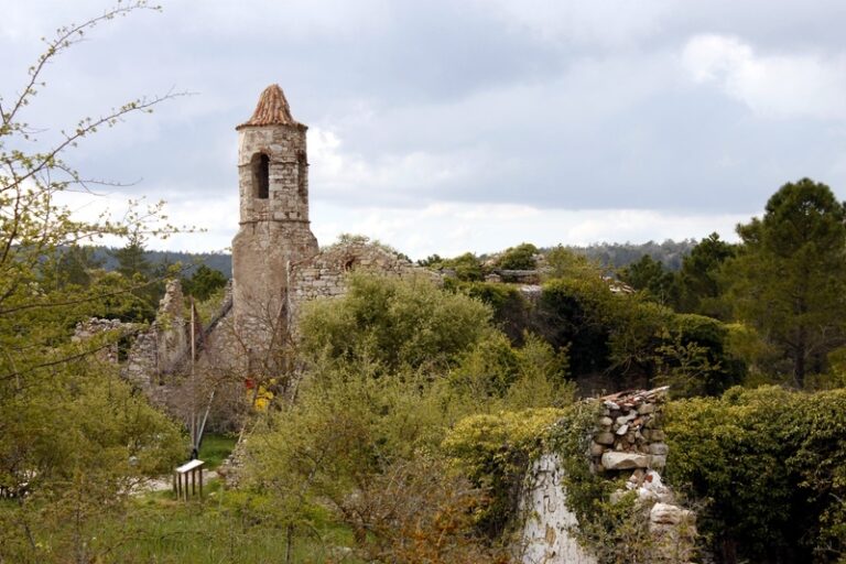 The Church of Sant Salvador. The Heart of La Mussara